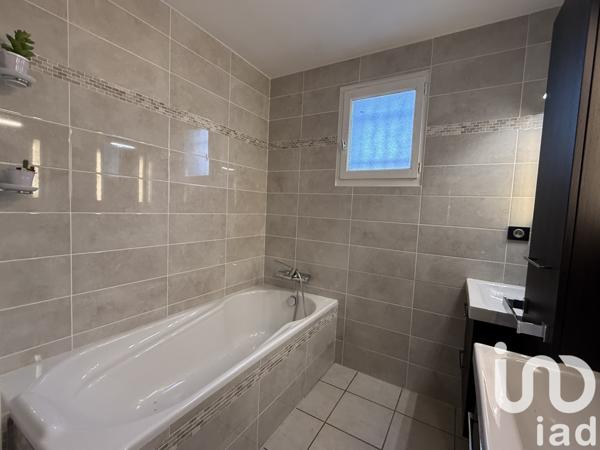 Maison à vendre 7 pièces 183,15 m² Écully