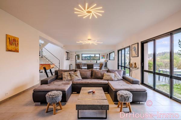 Maison à vendre 6 pièces de 203 m²