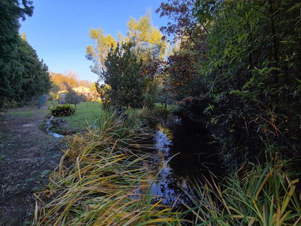 Villa 4 faces sur 3300 m² de terrain !