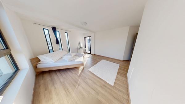 EXCLUSIVITÉ ? MAISON 5 PIÈCES AVEC JARDIN DE 256 m2