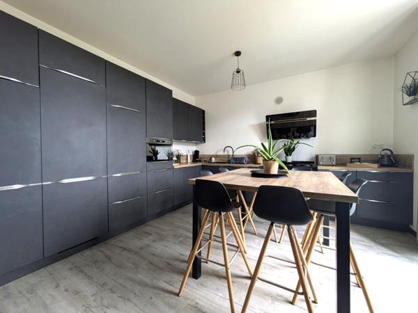 44410 SAINT-LYPHARD- secteur recherché - Magnifique maison de 196 m2 habitables- 6 chambres - garage de 30 m2