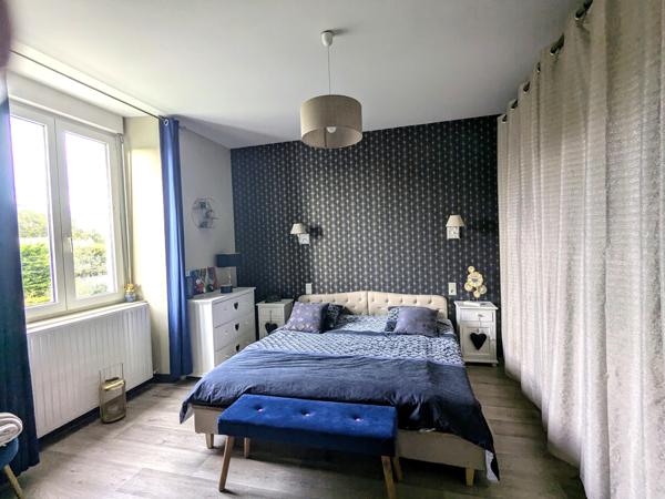 44410 SAINT-LYPHARD- secteur recherché - Magnifique maison de 196 m2 habitables- 6 chambres - garage de 30 m2