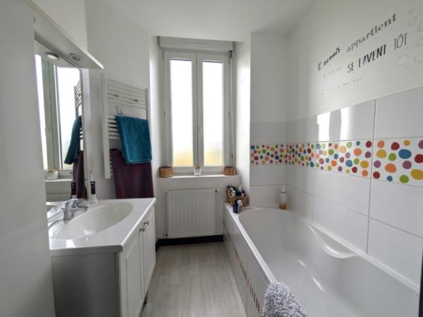 44410 SAINT-LYPHARD- secteur recherché - Magnifique maison de 196 m2 habitables- 6 chambres - garage de 30 m2