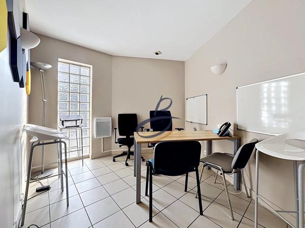 Location Local commercial 1 pièces 128 m2 à Bourgoin-Jallieu