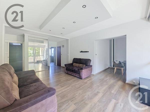 Appartement T3 à vendre  4 pièces - 71 m 2   REIMS  - 51