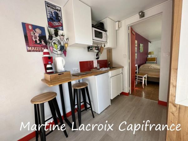 Dpt SARTHE (72), à vendre LA FERTÉ-BERNARD - MAISON CONTEMPORAINE P6 de 135 m² - Terrain de 741 M²