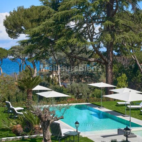 Cap d'Antibes, somptueuse villa Belle époque , vue mer