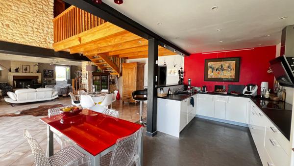 Maison 6 pièces Corme Royale 3 000m² terrain