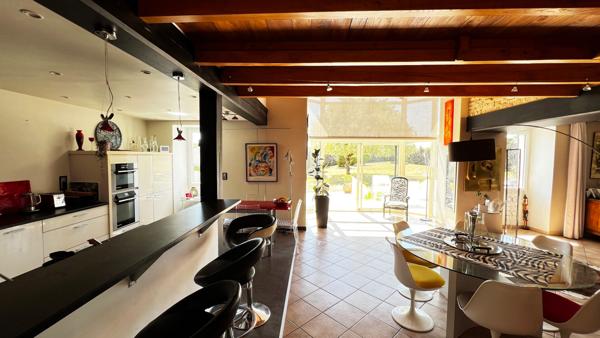 Maison 6 pièces Corme Royale 3 000m² terrain