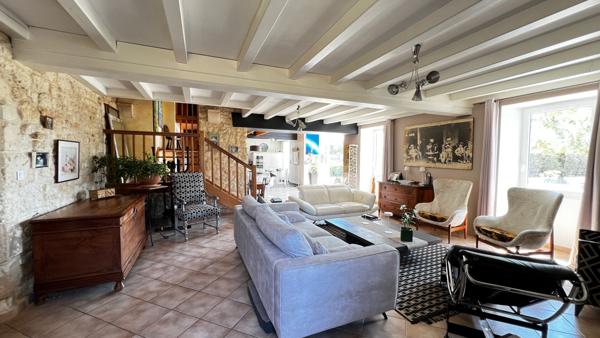 Maison 6 pièces Corme Royale 3 000m² terrain