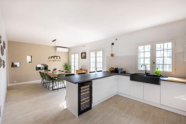Vente Villa de luxe Peymeinade 10 Pièces 345 m²
