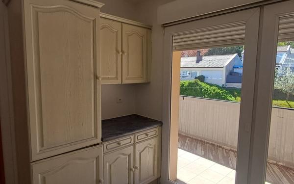 Appartement à louer    4 pièces •  Knutange