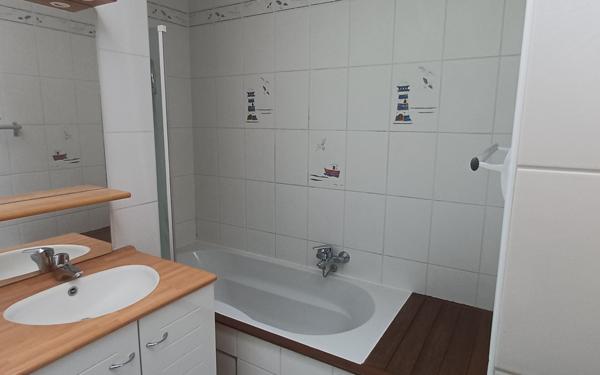 Appartement à louer    4 pièces •  Knutange