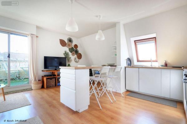 Appartement rénové à vendre à Rennes en Ille-et-Vilaine (35000), ref : 11772/165