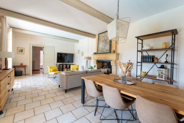 Vente Maison de luxe Saint-Rémy-de-Provence 6 Pièces 200 m²