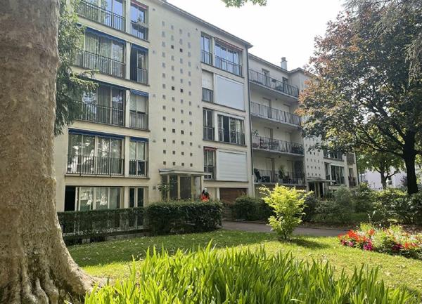 Appartement à vendre    4 pièces • 82,15 m2 Sceaux
