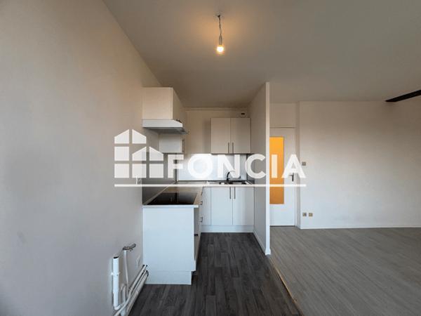Location Appartement 2 pièces 35.75 m² - 9 PLACE DES DROITS DE L'HOMME Charleville-mezieres 08000