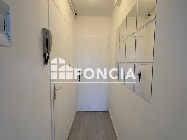 Location Appartement 2 pièces 35.75 m² - 9 PLACE DES DROITS DE L'HOMME Charleville-mezieres 08000