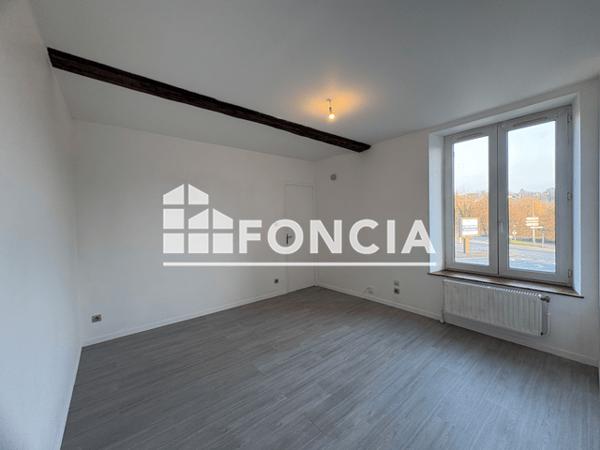 Location Appartement 2 pièces 35.75 m² - 9 PLACE DES DROITS DE L'HOMME Charleville-mezieres 08000
