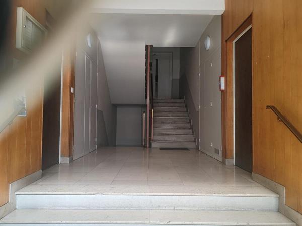 Dijon Place de la République  Appartement T4 avec parking sécurisé
