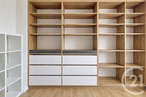 Appartement F5 à vendre  5 pièces - 112,03 m2 MARSEILLE - 13009