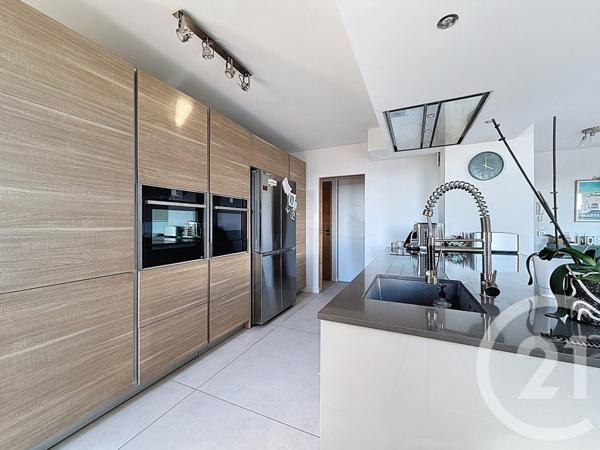 Appartement F5 à vendre  5 pièces - 112,03 m2 MARSEILLE - 13009