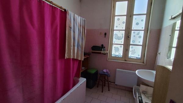 Centre ville, 115 m², grenier, jardin clos