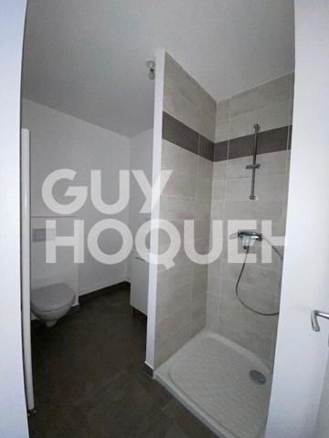 2 pièces - double garage - balcon