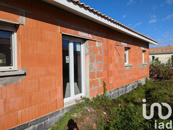 Maison à vendre 1 pièce 110 m² Coutras