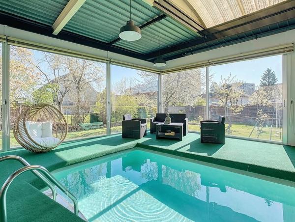 Maison 9 pièces 212 m2