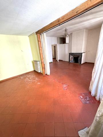 Appartement de type T4 Centre ville (République)