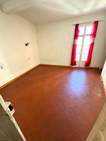 Appartement de type T4 Centre ville (République)