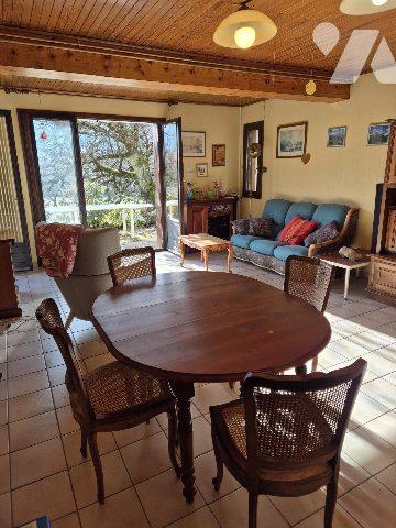 Maison de Plain Pied 96m2 avec cave et garage.