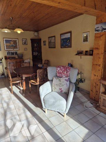 Maison de Plain Pied 96m2 avec cave et garage.