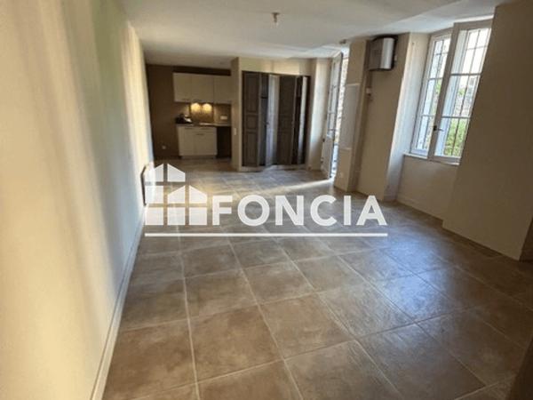 Location Appartement 3 pièces 68.64 m² - RDC - PORTE 11 Niort 79000