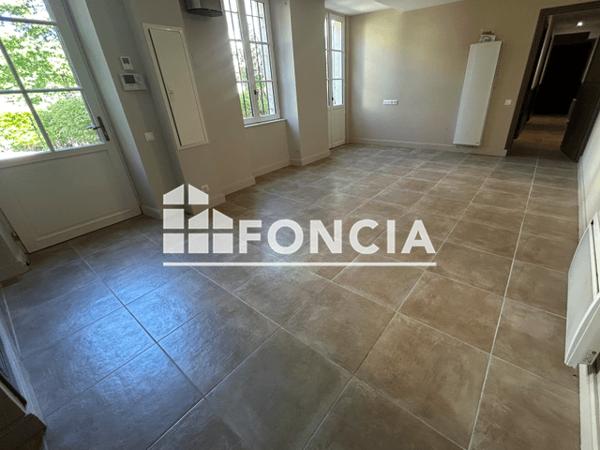 Location Appartement 3 pièces 68.64 m² - RDC - PORTE 11 Niort 79000