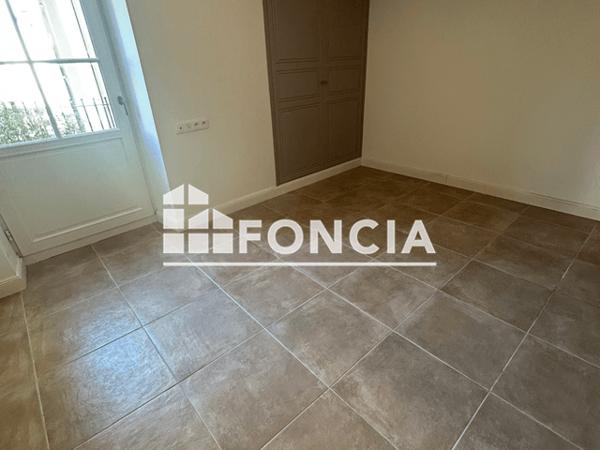 Location Appartement 3 pièces 68.64 m² - RDC - PORTE 11 Niort 79000