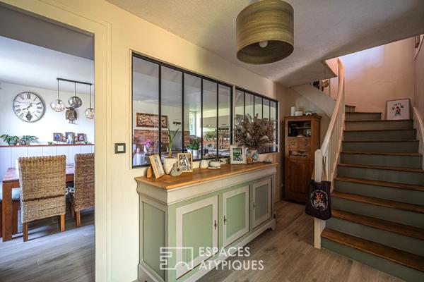 Maison de charme en pierre et son jardin secret en coeur de village