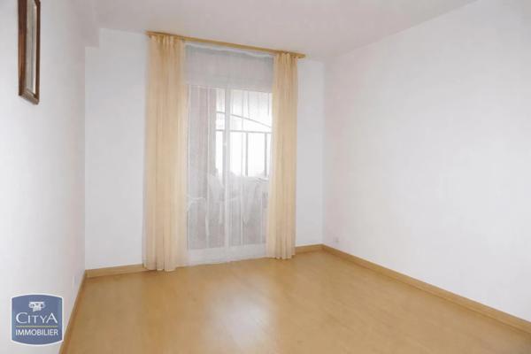 Appartement à louer 3 pièces 75.86m² Orange (84100)