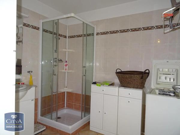 Appartement à louer 3 pièces 75.86m² Orange (84100)