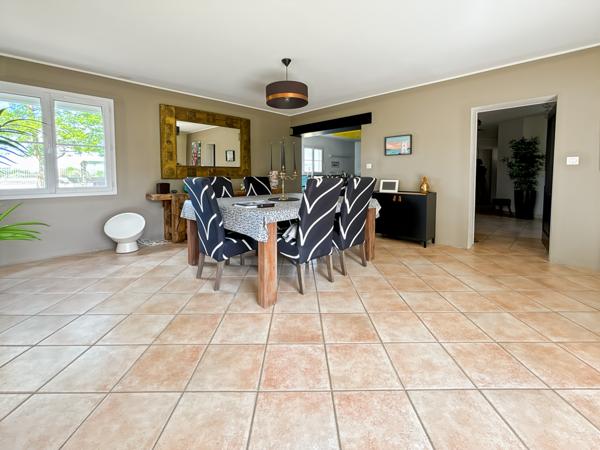 Maison 5 pièces - 255 m² Bien prestige