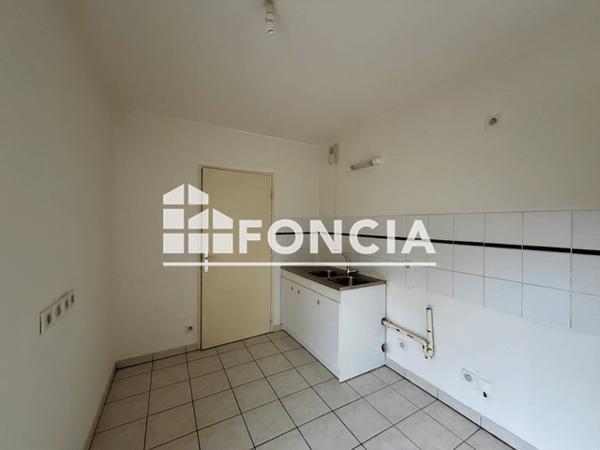 Location Appartement 3 pièces 72.8 m² - 2-4 PASSAGE ANDRE CHAMSON Strasbourg 67100