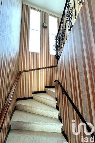 Maison à vendre 7 pièces 144 m² Sainte-Colombe-sur-l'Hers