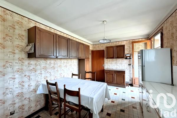 Maison à vendre 7 pièces 144 m² Sainte-Colombe-sur-l'Hers