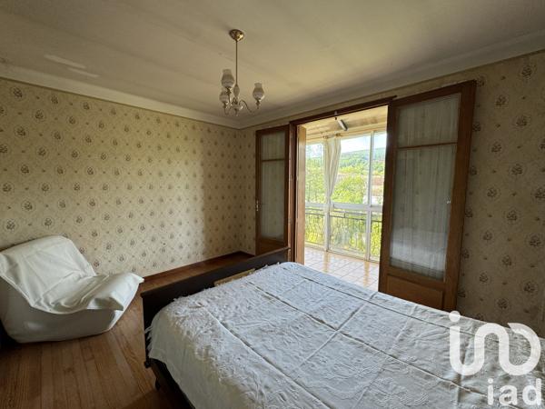 Maison à vendre 7 pièces 144 m² Sainte-Colombe-sur-l'Hers