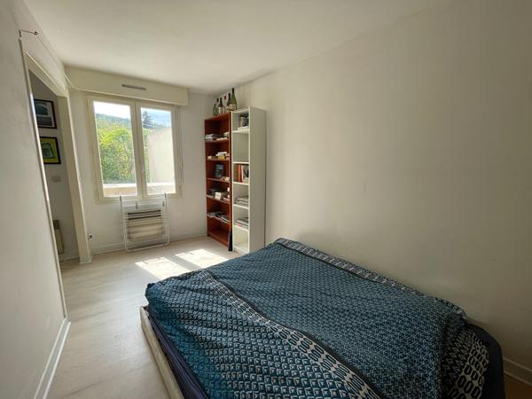 Appartement Gif Sur Yvette 2 pièce(s) 43.9 m2