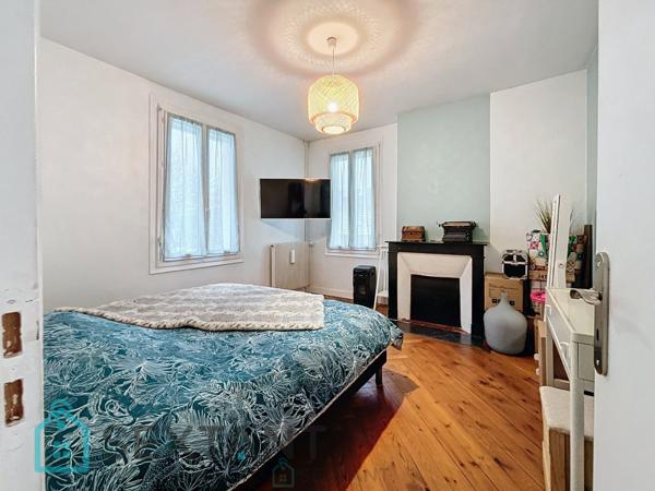 Maison spacieuse avec piscine couverte et chauffée à Franqueville Saint Pierre