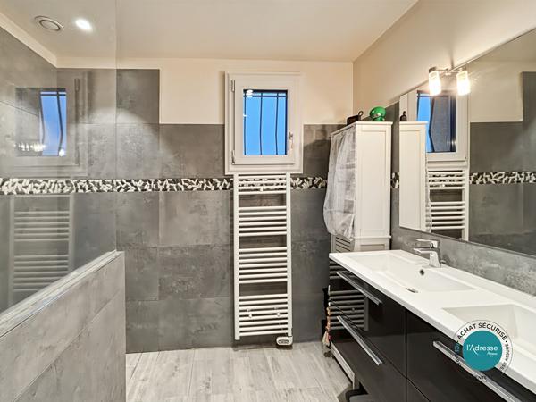 Maison 8 pièce(s) à Baulne