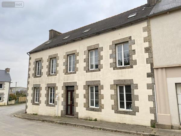 Maison à vendre à Uzel dans les Côtes-d'Armor (22460), ref : 22110-2210