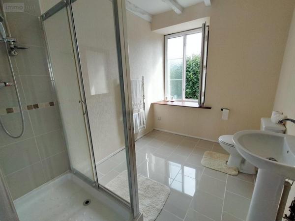 Maison à vendre à Uzel dans les Côtes-d'Armor (22460), ref : 22110-2210